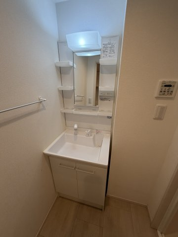 リブリ・oak 出屋敷の洗面所