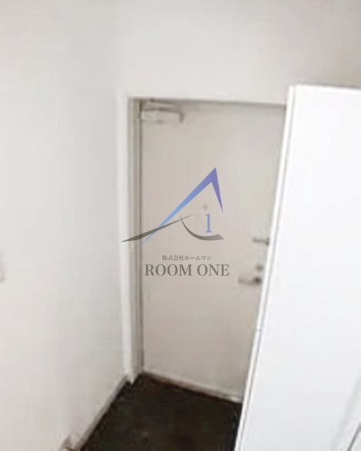 ＯＮＥ三ノ輪の玄関|玄関です。