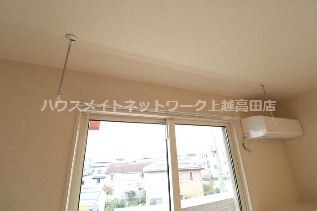 シャインピークス上越妙高 Ｂの展望|室内物干し