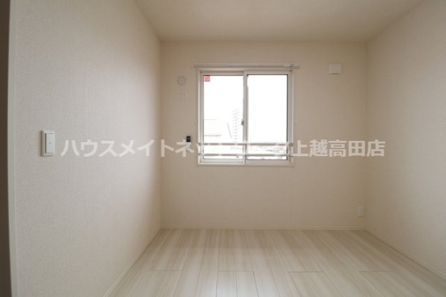 シャインピークス上越妙高 Ｂの洋室|洋室4.6帖