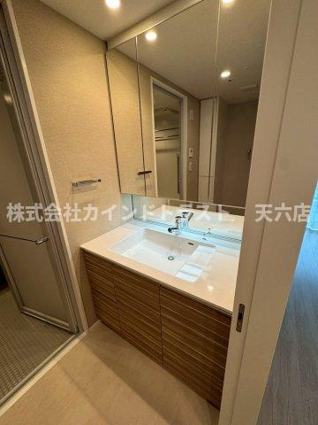 梅田ガーデンレジデンスの洗面所|使いやすい洗面所です