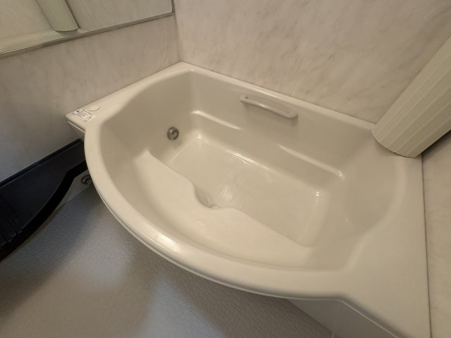吹田市江の木町の賃貸マンションの浴室