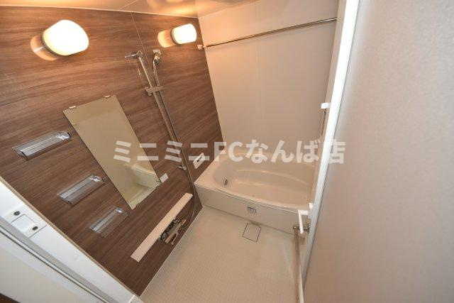 ルクスエテルナ江戸堀の浴室