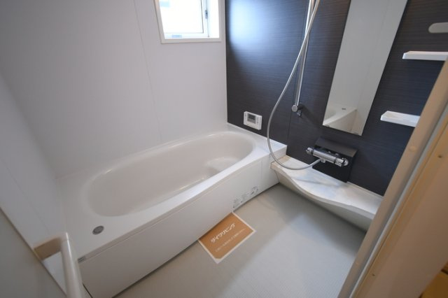 D-room二口の浴室