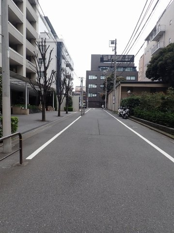 ザ・パークハウス本郷の周辺