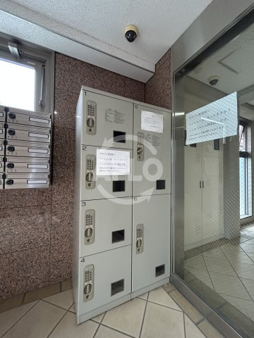カルム西淡路のその他共用部分|宅配ボックス