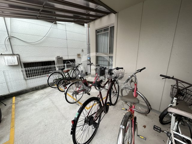 カルム西淡路のその他|駐輪場
