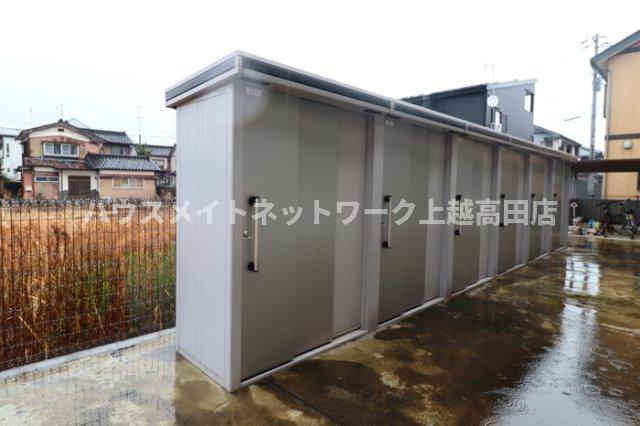 バムセプレイス Ⅱの設備|外部物置