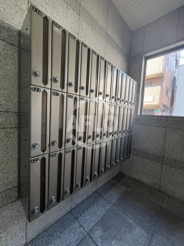 エクセレント上新　ラルクのその他共用部分|メールボックス
