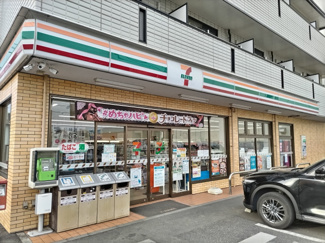 セブン－イレブン 浦和白幡６丁目店まで160ｍ