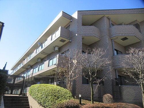 ライオンズガーデン三鷹台の外観|建物外観別角度　※前回募集時2022年2月撮影の写真