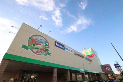 西松屋　サミット東寺方店まで300ｍ