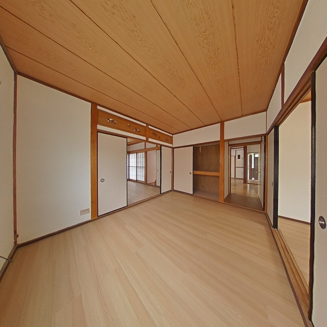 岐阜市三田洞東３丁目の一戸建ての居間・リビング