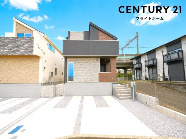 横浜市泉区和泉中央北５丁目の新築一戸建の前面道路含む現地写真|周辺物件、周辺環境も合わせてご案内可能です！
お気軽にお問い合わせください。