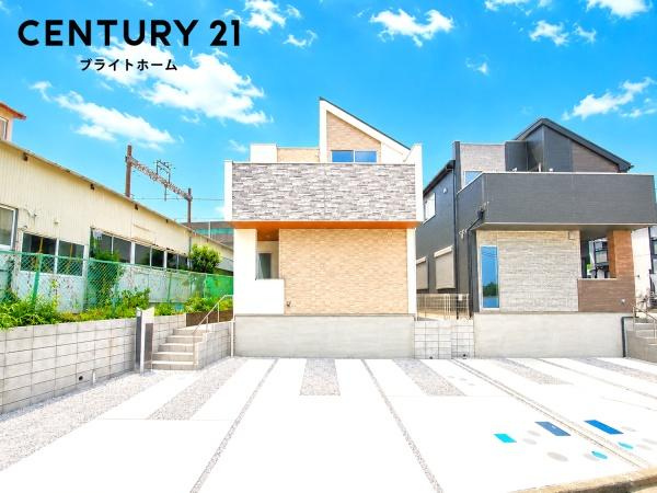 横浜市泉区和泉中央北５丁目の新築一戸建の前面道路含む現地写真|陽当りの良さ、住環境を現地にてご確認下さい！
周辺環境も合わせてご案内させて頂きます！