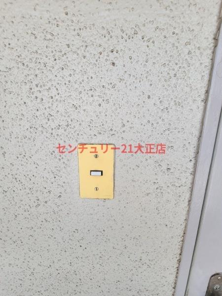 上林マンションの玄関