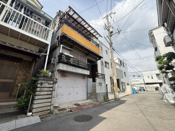 【前面道路含む現地写真】