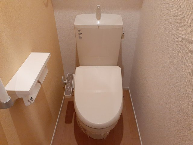 ドゥ・フレールⅠのトイレ|清潔感のあるトイレです