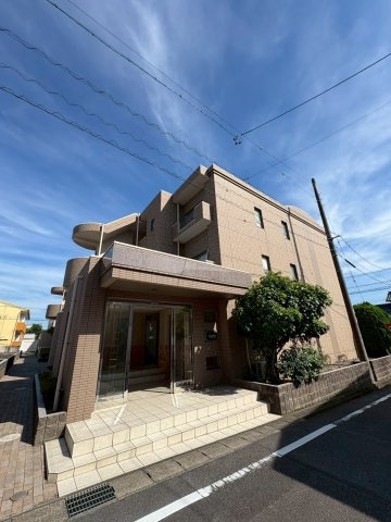 シャルム