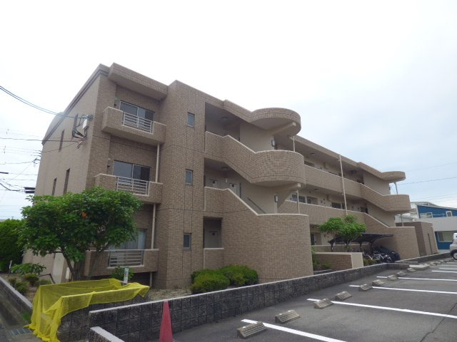 シャルムの外観