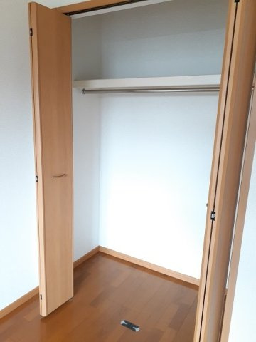 メゾンブリーズＢ棟の収納
