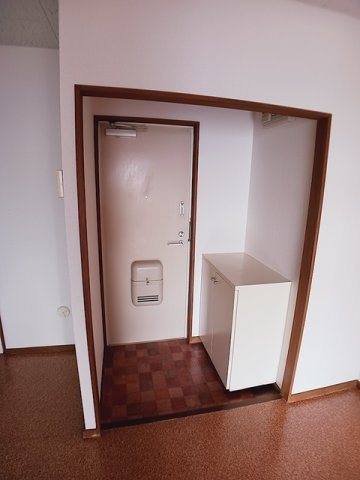 ヒロパレスの玄関