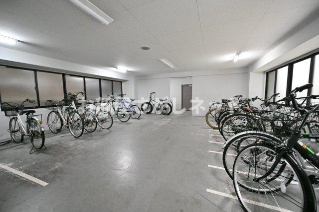 菱和パレス御茶ノ水湯島天神町【おとり物件なし】#学生・社会人にオススメ！初期費用分割払いOK！のその他共用部分|駐輪場