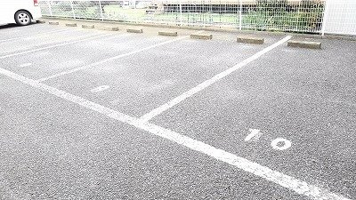 パストラルⅠの駐車場