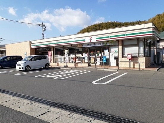 クロスサンフィールドⅡの周辺|セブンイレブン下松河内店まで1000m