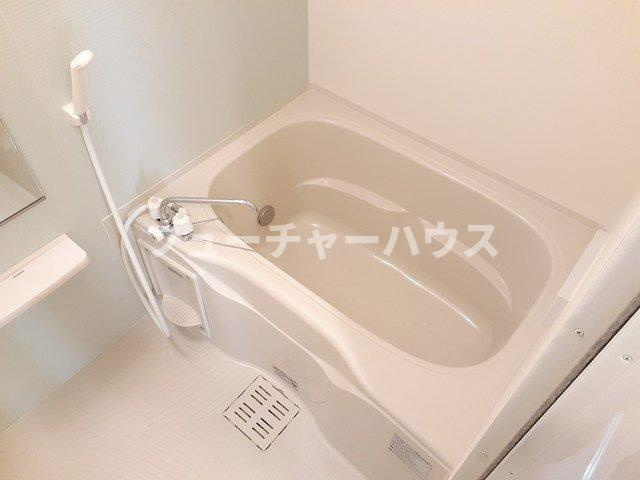 カーサ・ソーレの浴室|コンパクトで使いやすいお風呂です