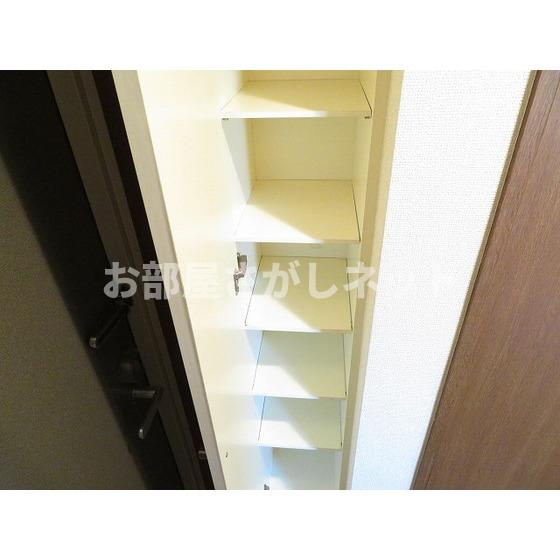 ＣＲＥＳＣＥＮＴ　ＭＯＴＯＮＥＳの収納|収納