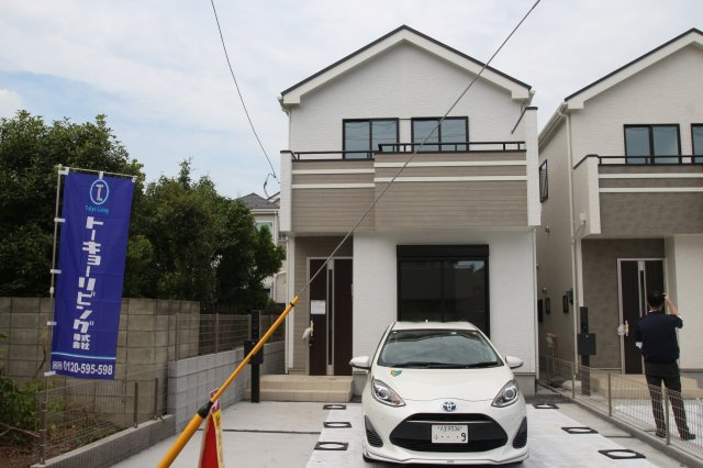 【Heartfull Town】小平市上水南町２丁目506番の外観|ZEH水準の省エネ住宅♪地震に強い全5棟♪