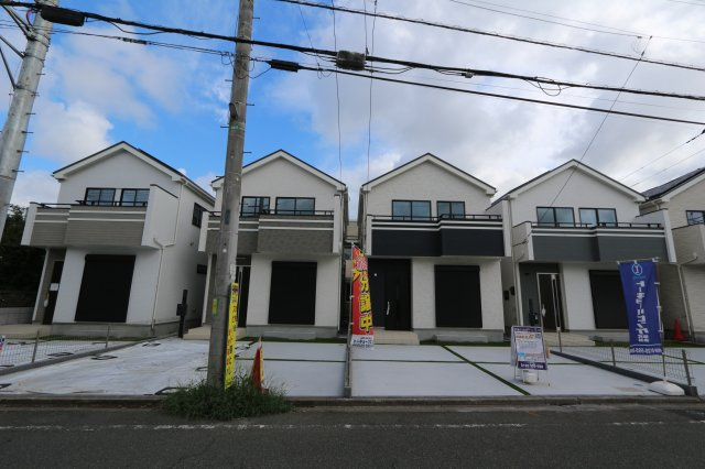 【Heartfull Town】小平市上水南町２丁目506番の外観|クリーンな太陽エネルギーを活かす太陽光発電システムを搭載
