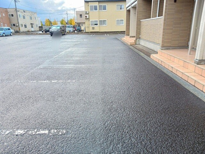 【駐車場】 | カルム樹海Ａ棟 | 駐車スペースもあります