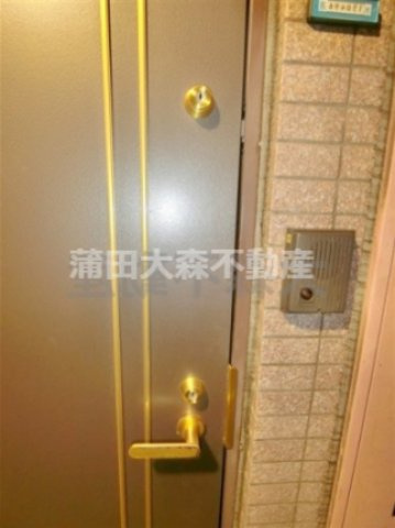 プレール・ドゥーク大森の玄関