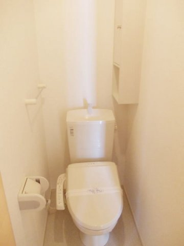 ラフィネⅣのトイレ|落ち着いたトイレです