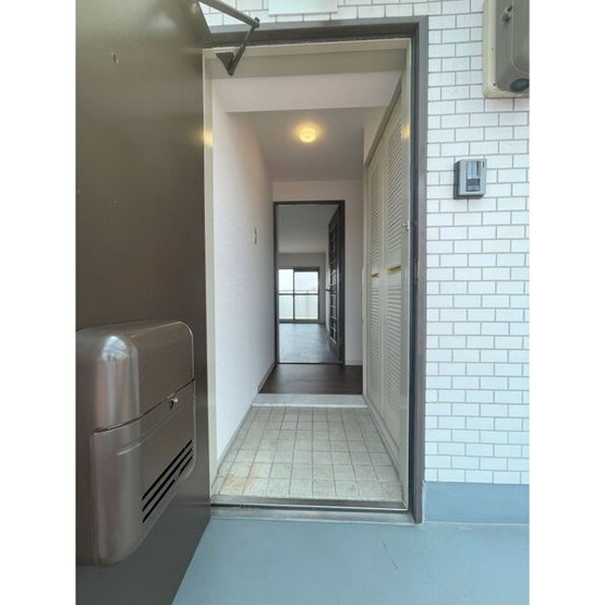 【玄関】 | グランドハイリス上社