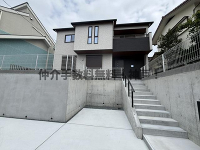【外観】 | 神戸市須磨区若草町2丁目　新築戸建　仲介手数料無料！ | 外観もきれいです
