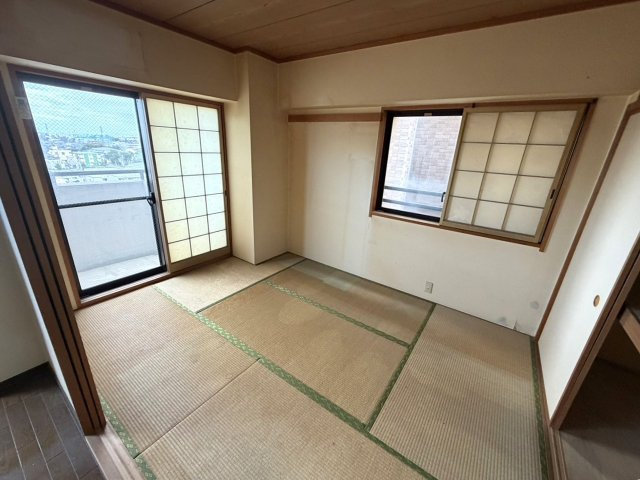 グランドヒルズ福徳壱番館の和室|和室6帖