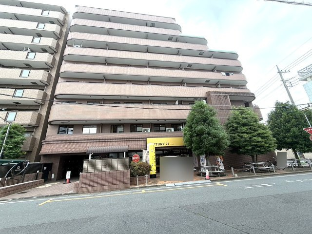 グランドヒルズ福徳壱番館の外観