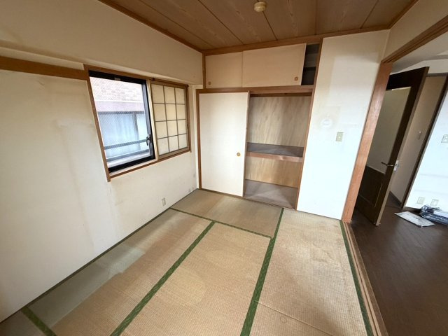 グランドヒルズ福徳壱番館の和室|和室6帖