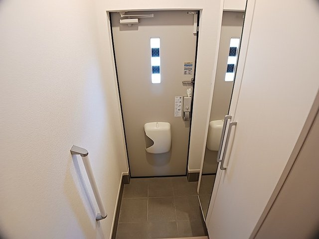メゾン　ド　グレイスＢの玄関