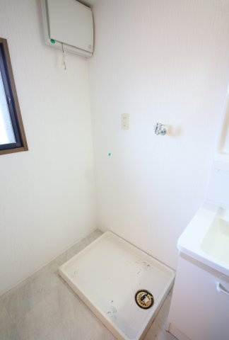 ロイヤルパレスFUKIの設備|別部屋反転間取のお写真になります。参考にご覧くださいませ。