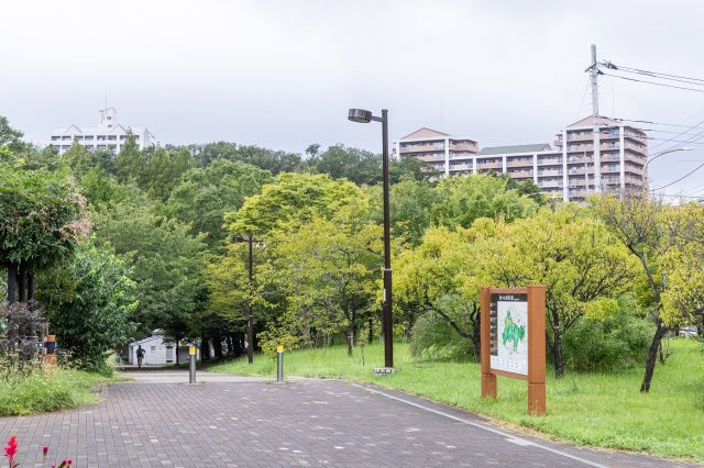 管理棟(フィーネスクエア)にはミニコンビニもありますのでちょっとしたお買い物にも便利です