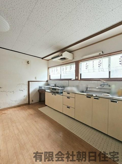 【キッチン】 | 春日町中古戸建 | キッチンです