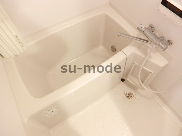 ステラガーデン茨木の浴室