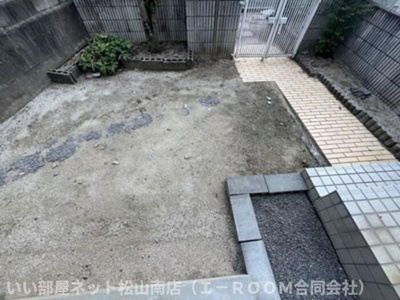 【庭】 | メゾンド濵田