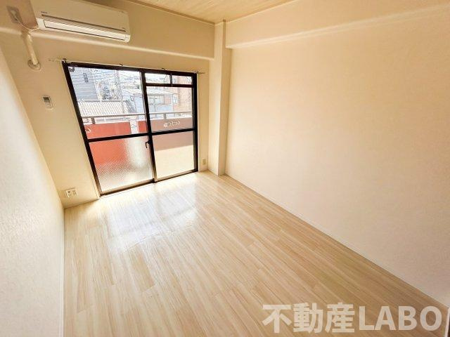東洋プラザ住吉の寝室