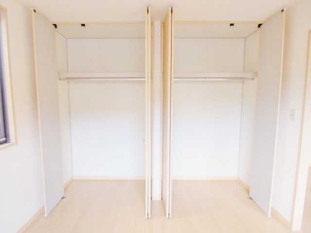 シャルマン西浜 A棟の収納