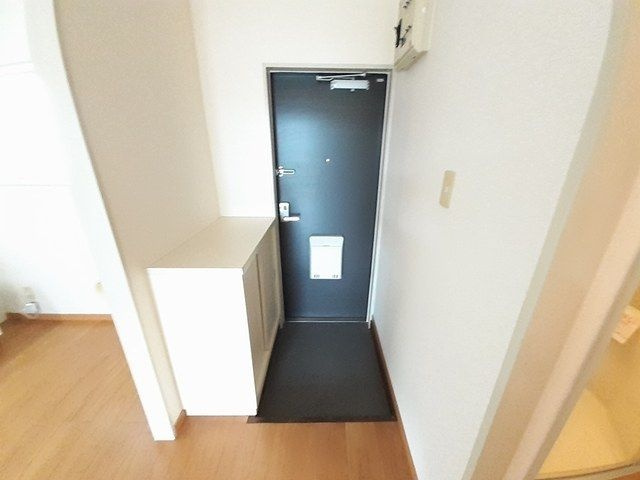 ファミールコートⅠの玄関